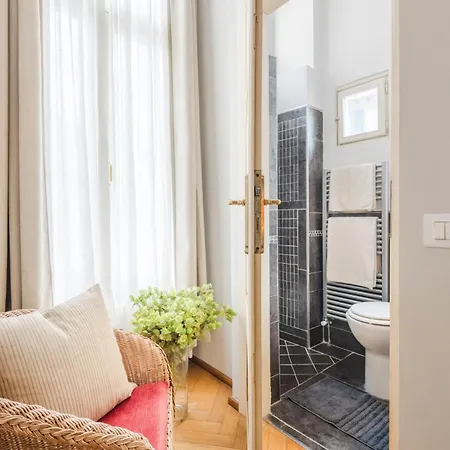 Apartment Garden Vista Charming 2 Bedrooms 2 Bathrooms Lucca